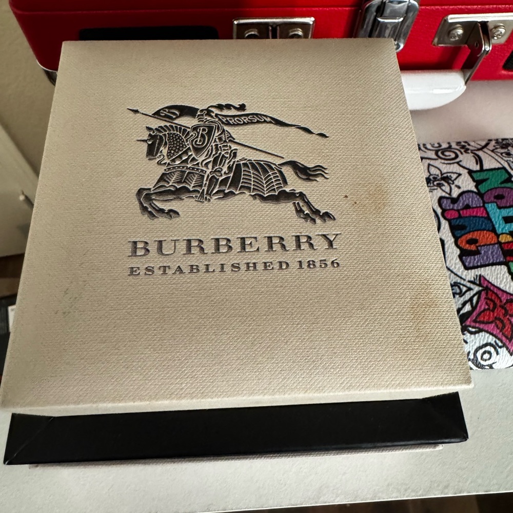 Burberry Men's Watch Box with Padded Presentation Case